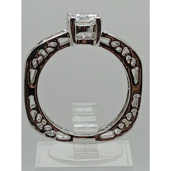 2 CT Unique Vintage Gold Plated Round Brilliant Sim Diamond CZ Engagement Ring 8 - Picture 3 of 10